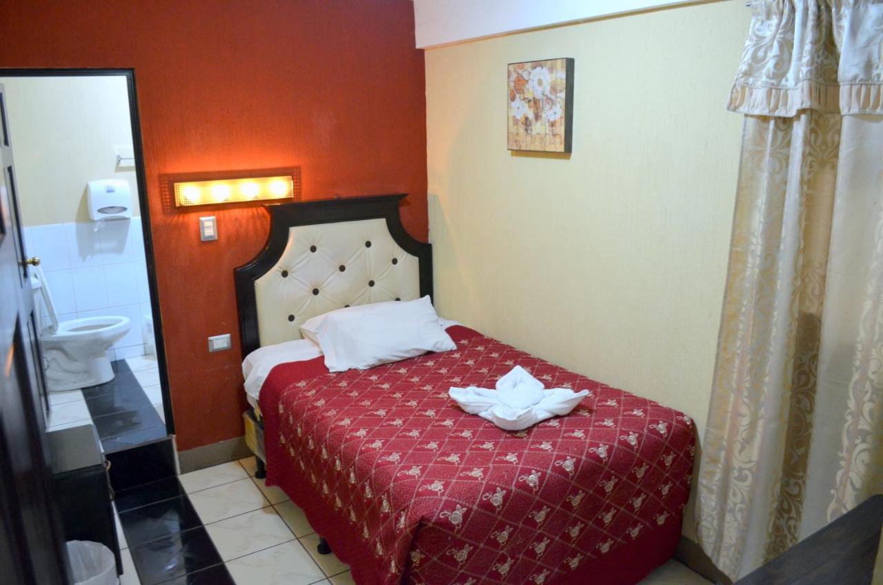 Hotel Y Restaurante Castillo De Los Altos Quetzaltenango Luaran gambar