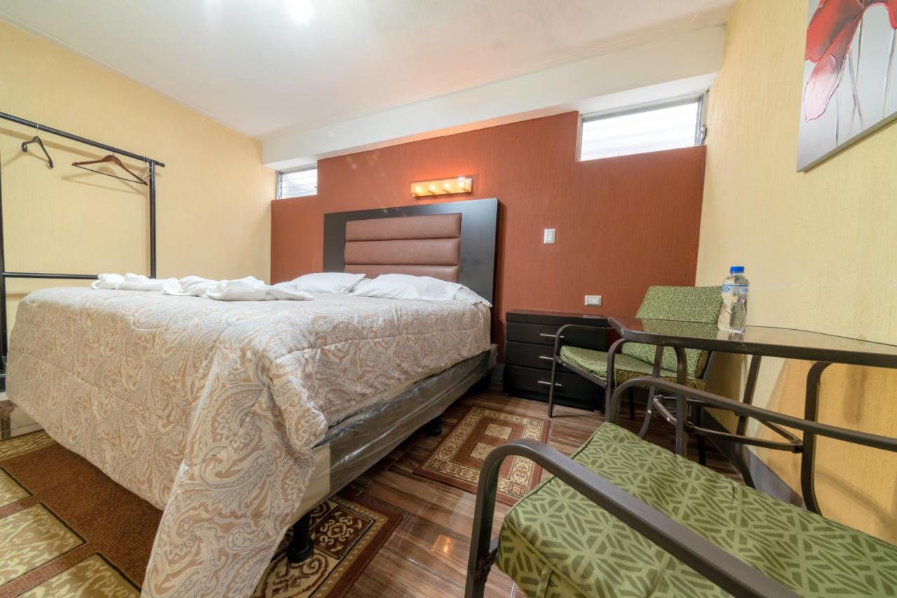 Hotel Y Restaurante Castillo De Los Altos Quetzaltenango Luaran gambar